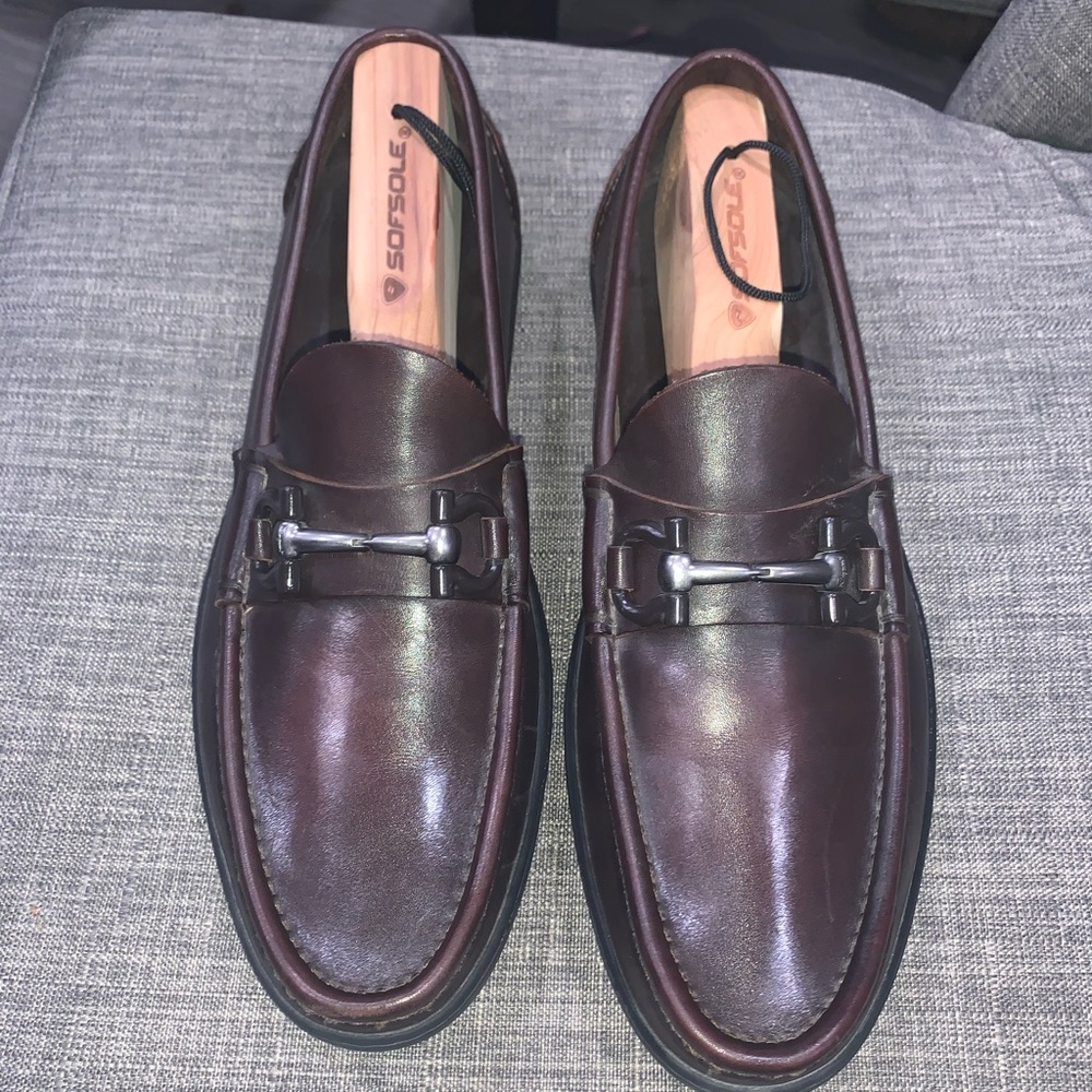 Men’s Salvatore Ferragamo dress shoes